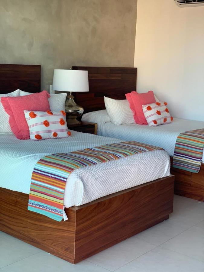 Peninsula Vallarta , Departamentos Piso 8 Y 10 Hacia El Mar Puerto Vallarta Eksteriør billede